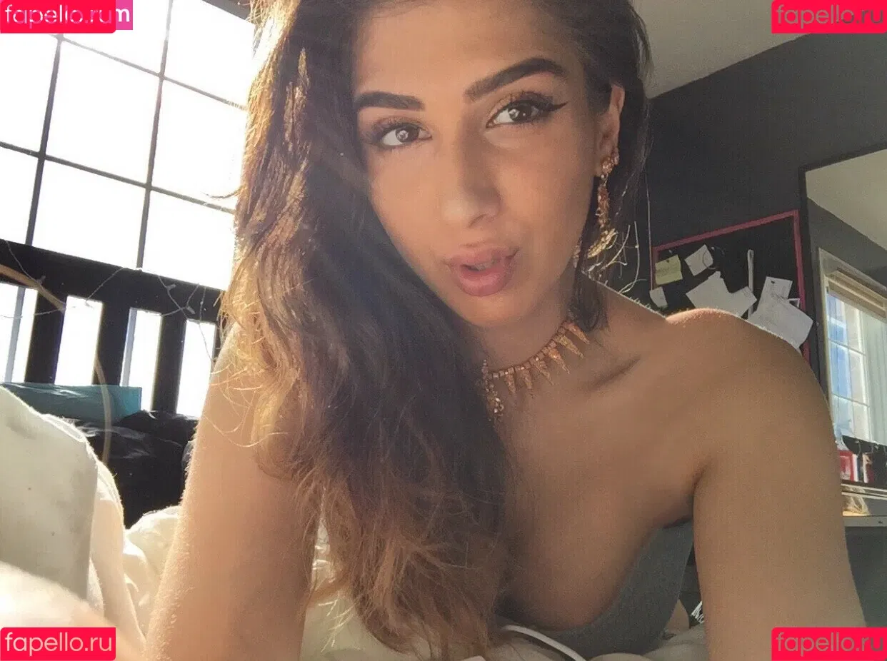 Jasdeep Johal Onlyfans Photo Gallery 
