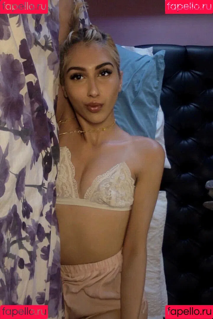 Jasdeep Johal Onlyfans Photo Gallery 
