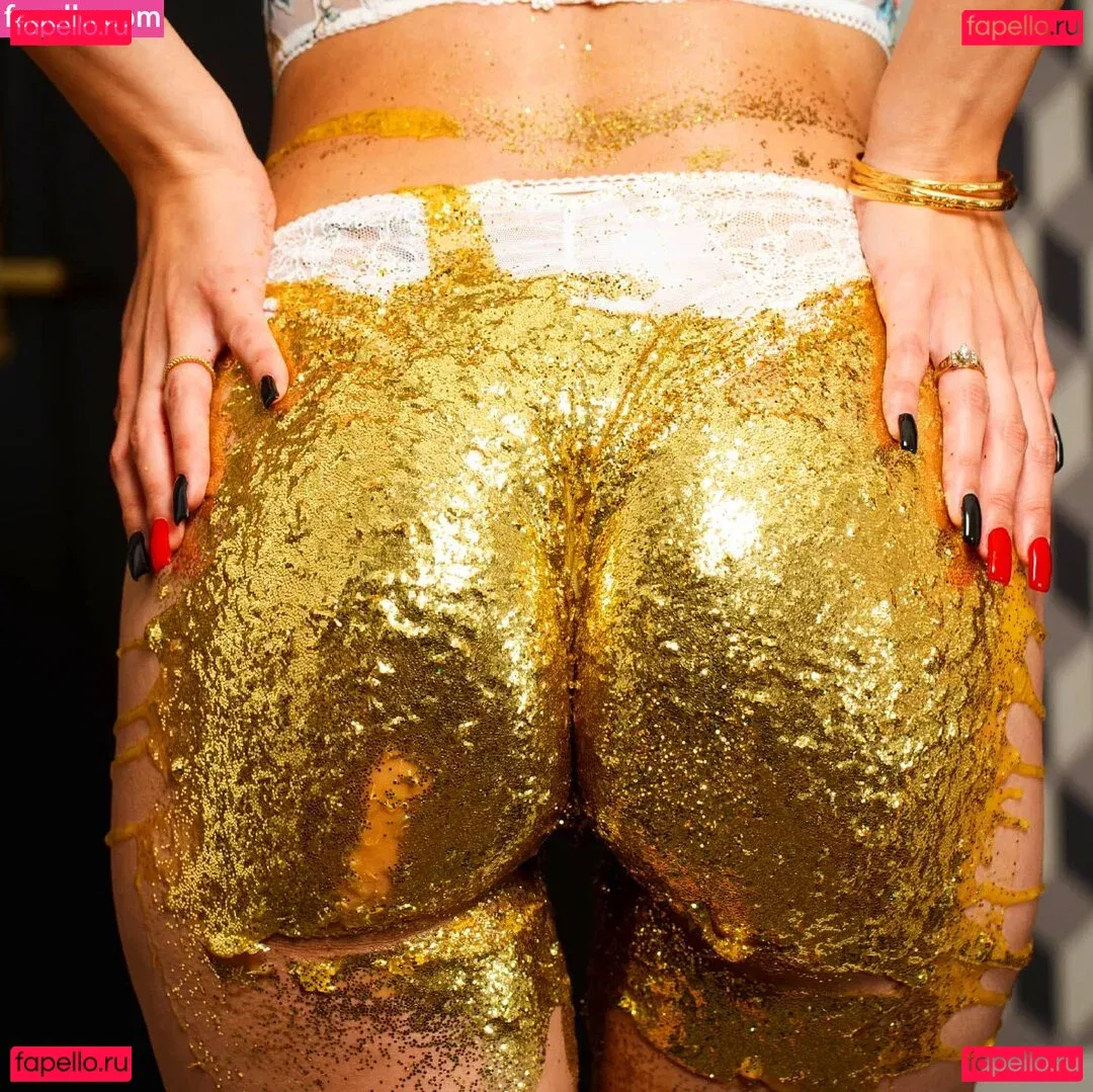 Jasdeep Johal Onlyfans Photo Gallery 