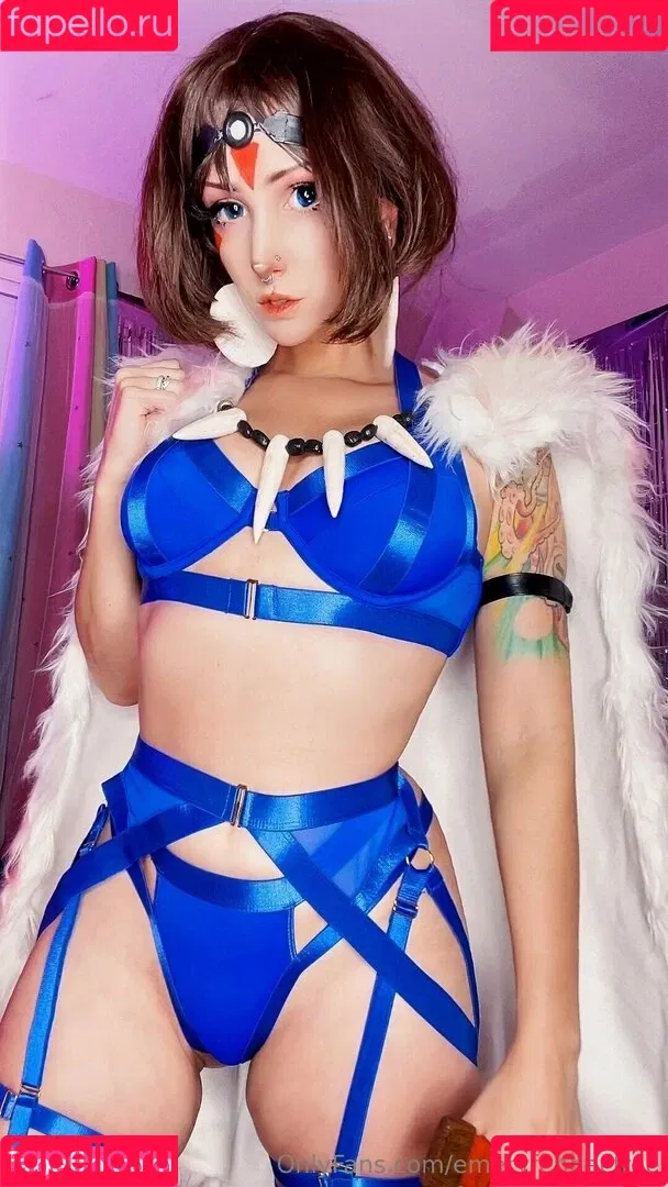emeryfennecfree Onlyfans Photo Gallery 