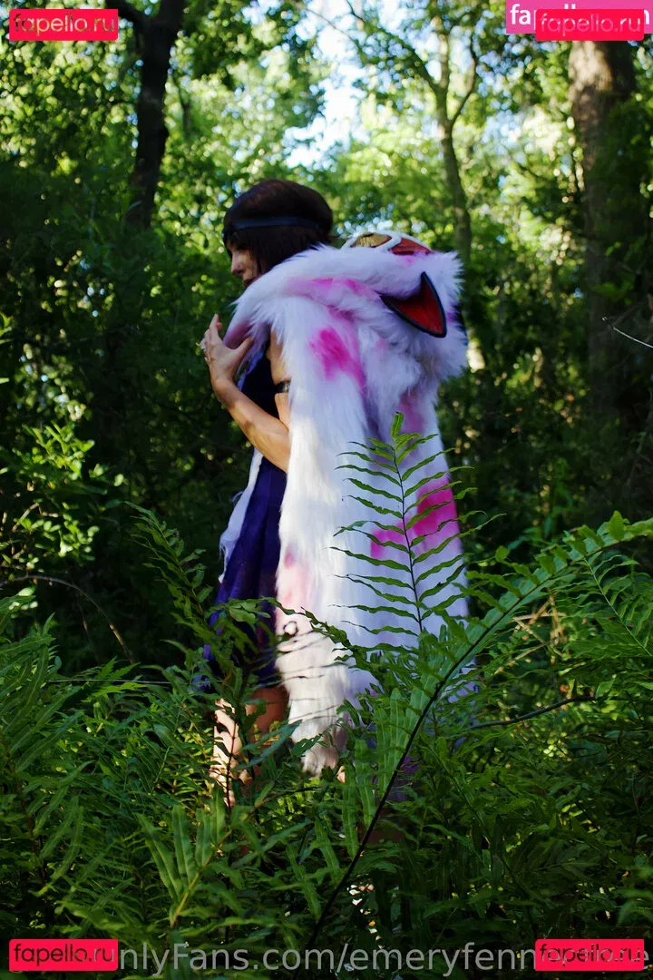 emeryfennecfree Onlyfans Photo Gallery 