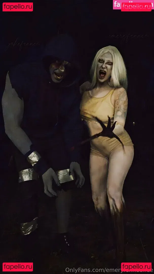 emeryfennecfree Onlyfans Photo Gallery 