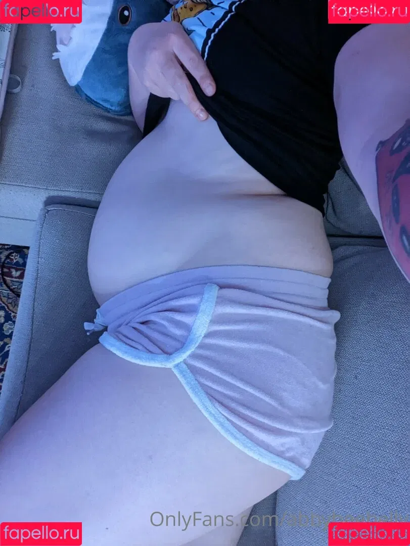 abbybeebelly Onlyfans Photo Gallery 