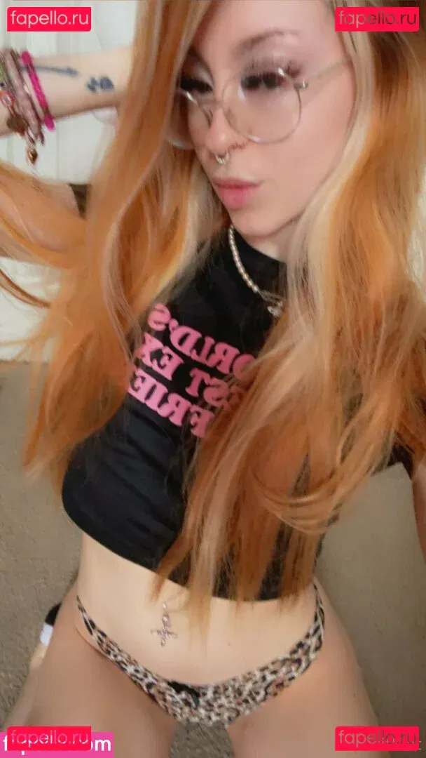 ExplicitKait Onlyfans Photo Gallery 