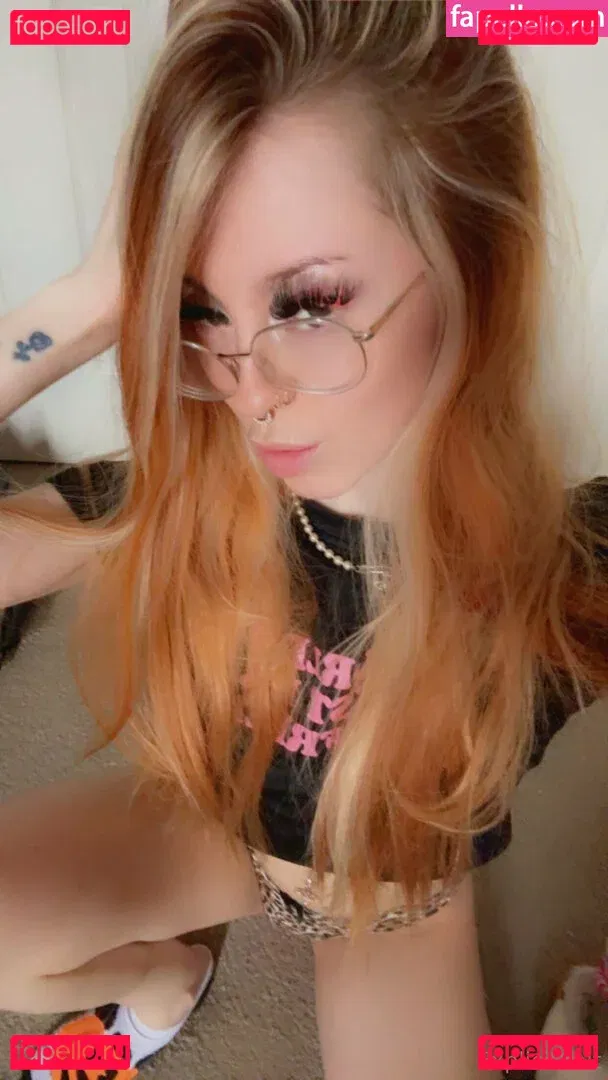 ExplicitKait Onlyfans Photo Gallery 