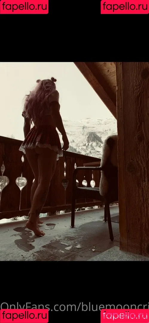 bluemooncrii Onlyfans Photo Gallery 