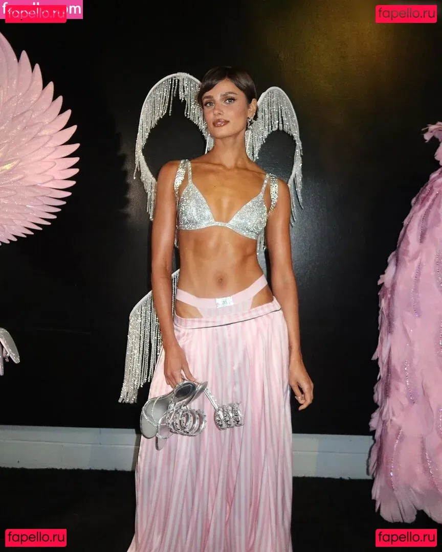 Taylor Marie Hill Onlyfans Photo Gallery 