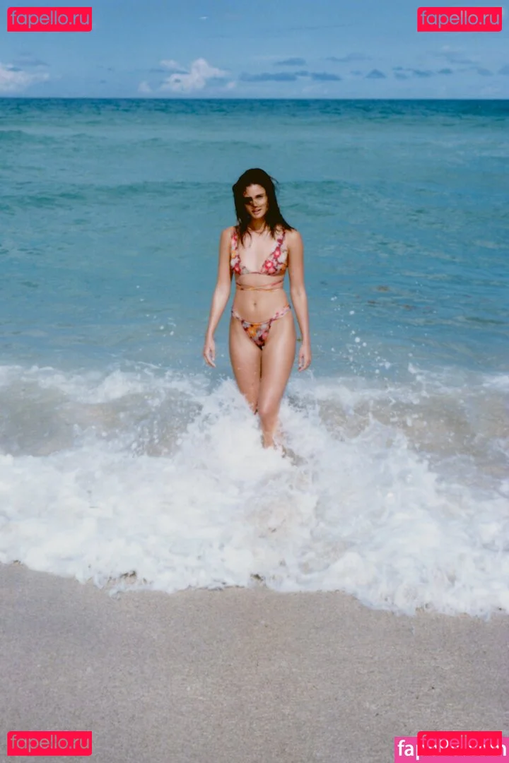 Taylor Marie Hill Onlyfans Photo Gallery 