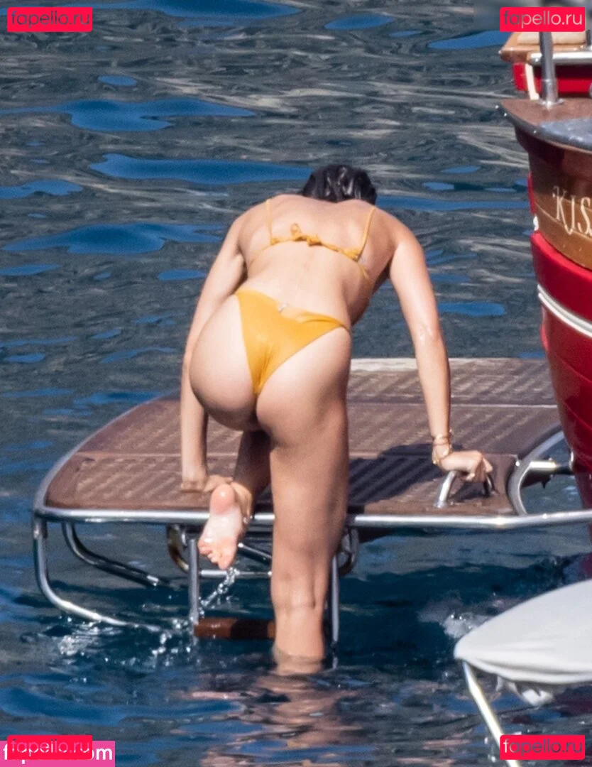 Taylor Marie Hill Onlyfans Photo Gallery 