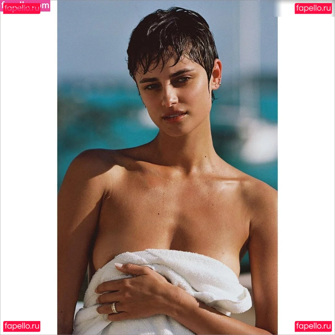 Taylor Marie Hill Onlyfans Photo Gallery 