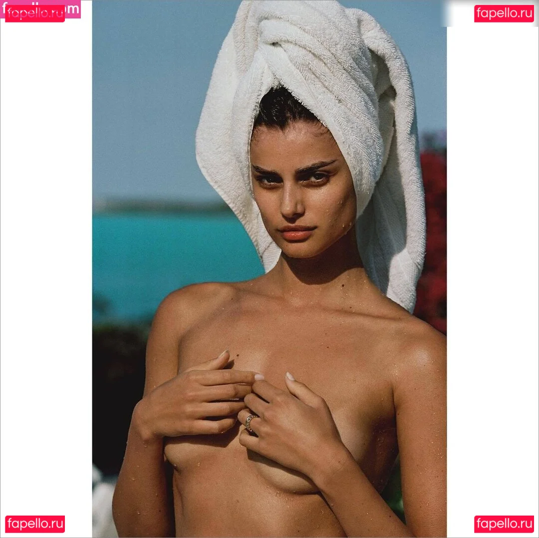 Taylor Marie Hill Onlyfans Photo Gallery 