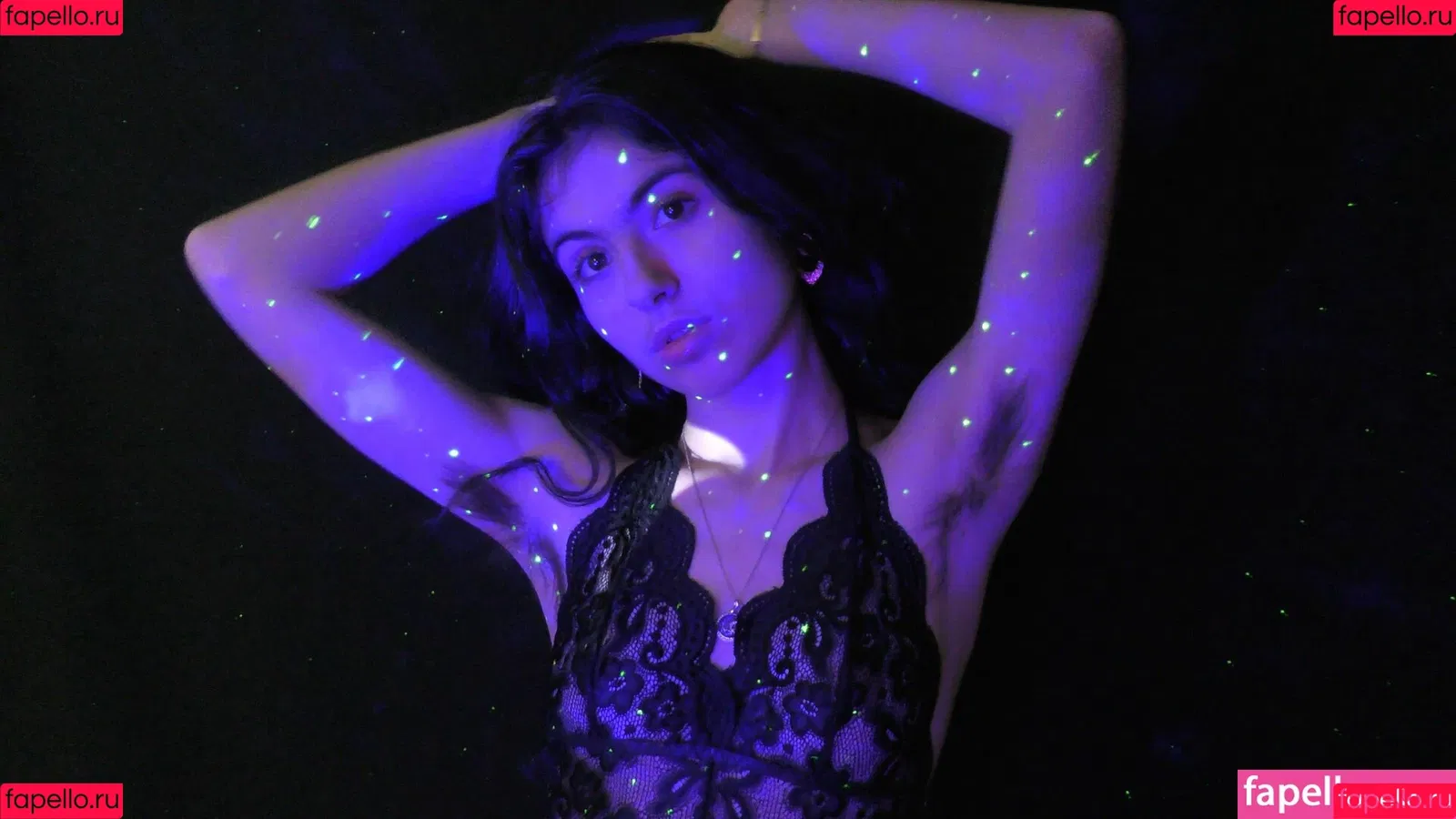 Baby Bella ASMR Onlyfans Photo Gallery 