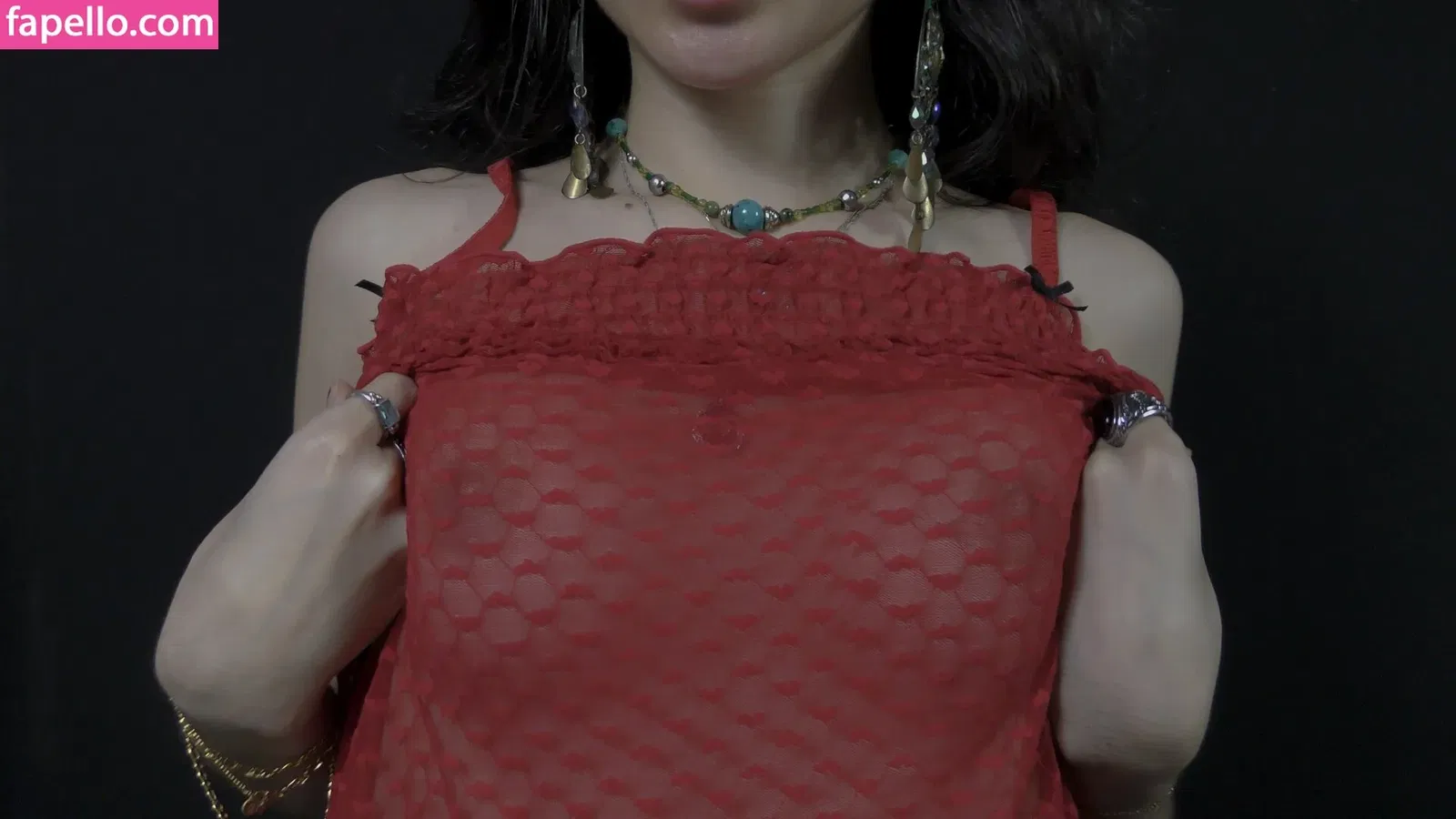 Baby Bella ASMR Onlyfans Photo Gallery 