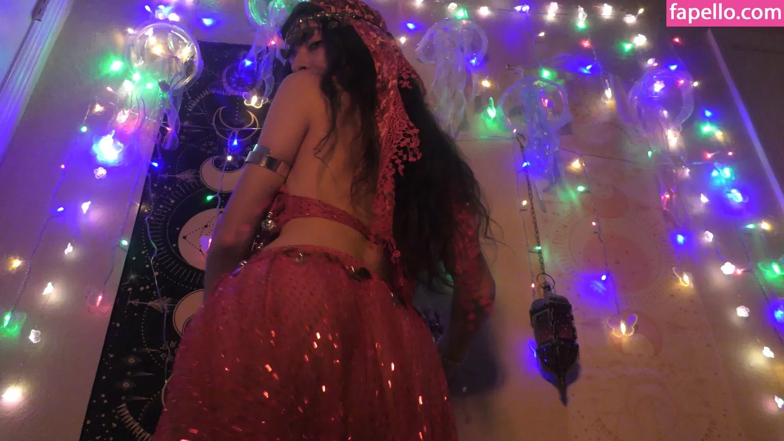 Baby Bella ASMR Onlyfans Photo Gallery 