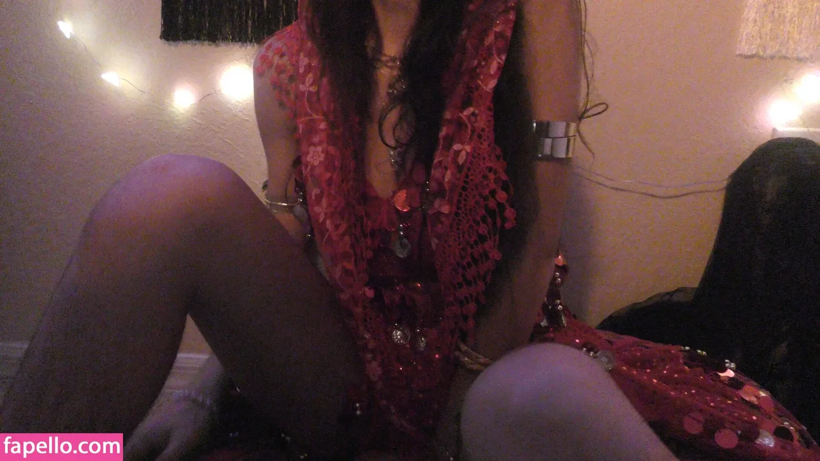 Baby Bella ASMR Onlyfans Photo Gallery 