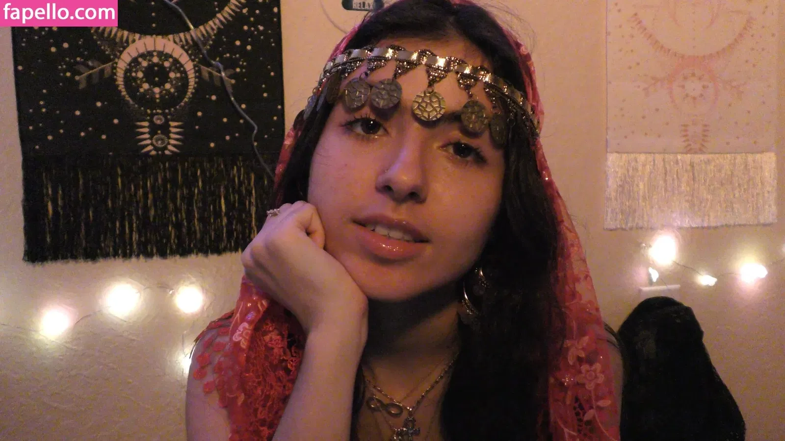 Baby Bella ASMR Onlyfans Photo Gallery 