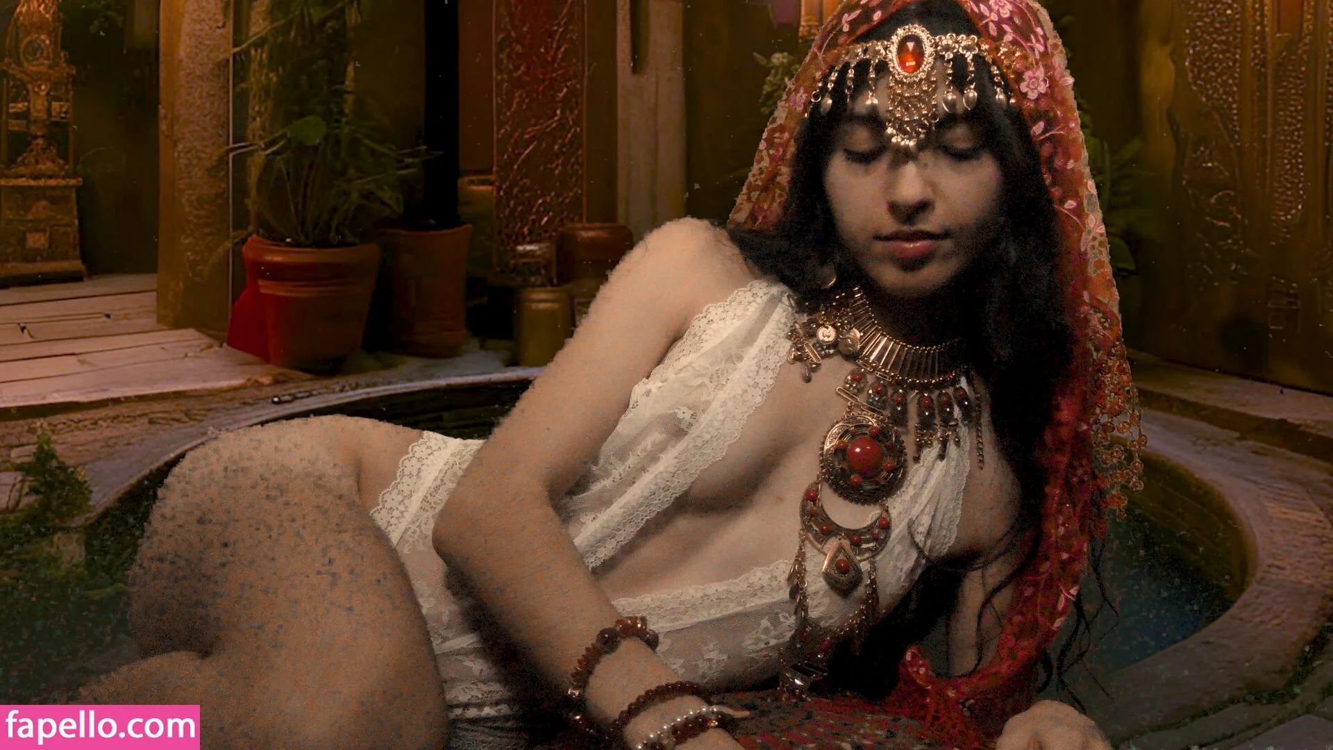 Baby Bella ASMR Onlyfans Photo Gallery 