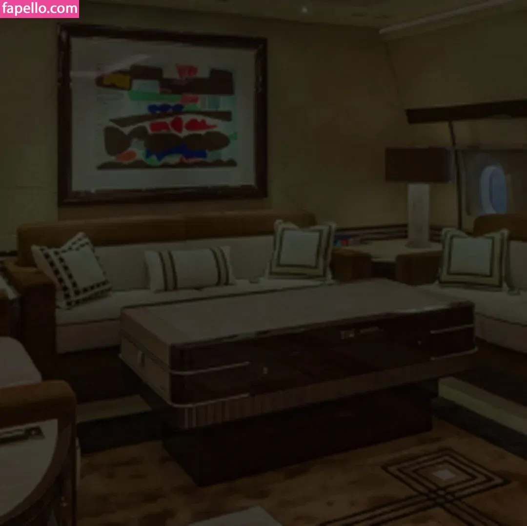 Baby Bella ASMR Onlyfans Photo Gallery 