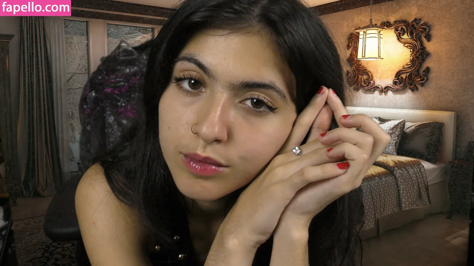 Baby Bella ASMR Onlyfans Photo Gallery 