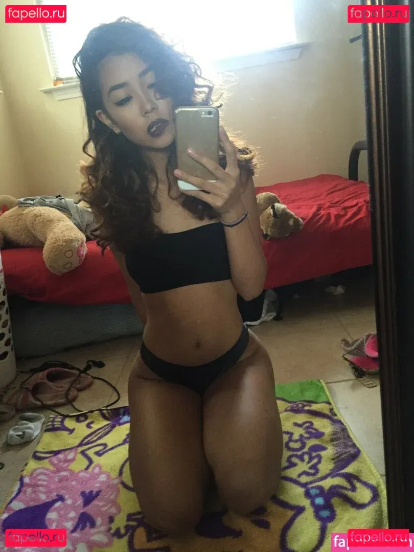 0bliqu Onlyfans Photo Gallery 