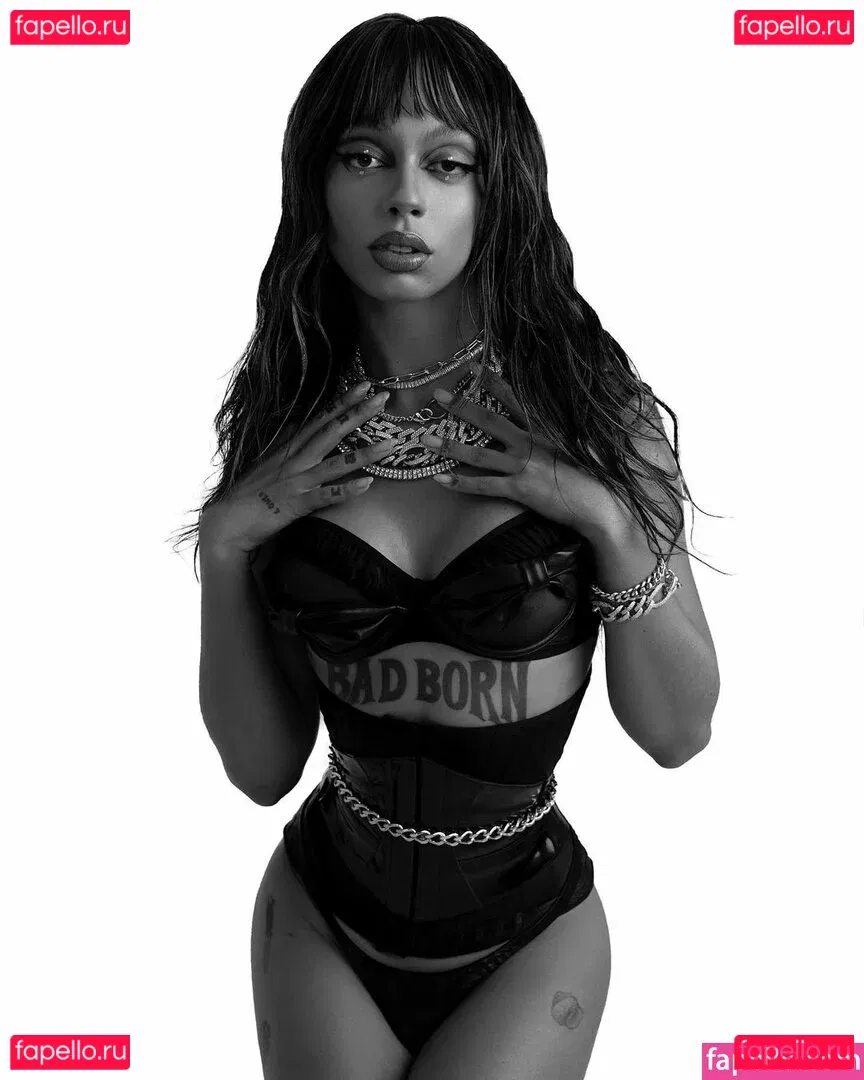 uriasss Onlyfans Photo Gallery 