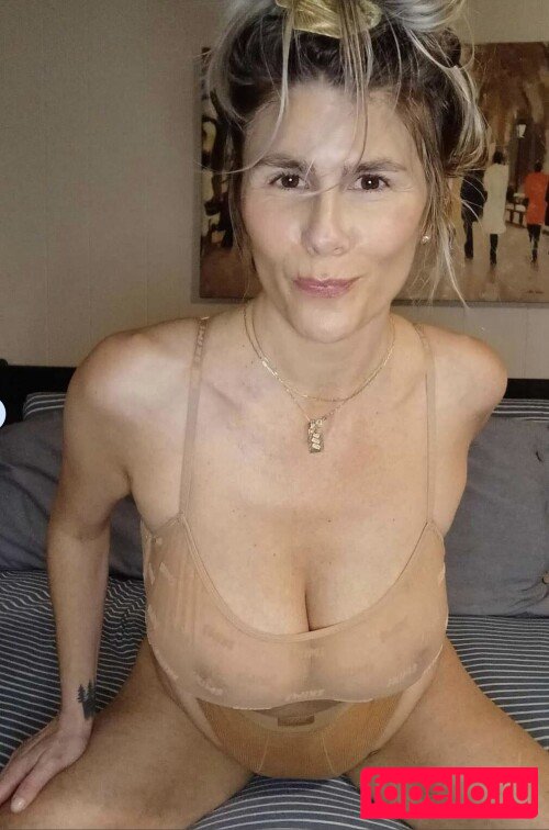 saysay1982 Onlyfans Photo Gallery 