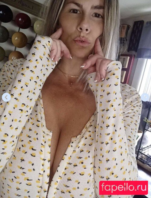 saysay1982 Onlyfans Photo Gallery 