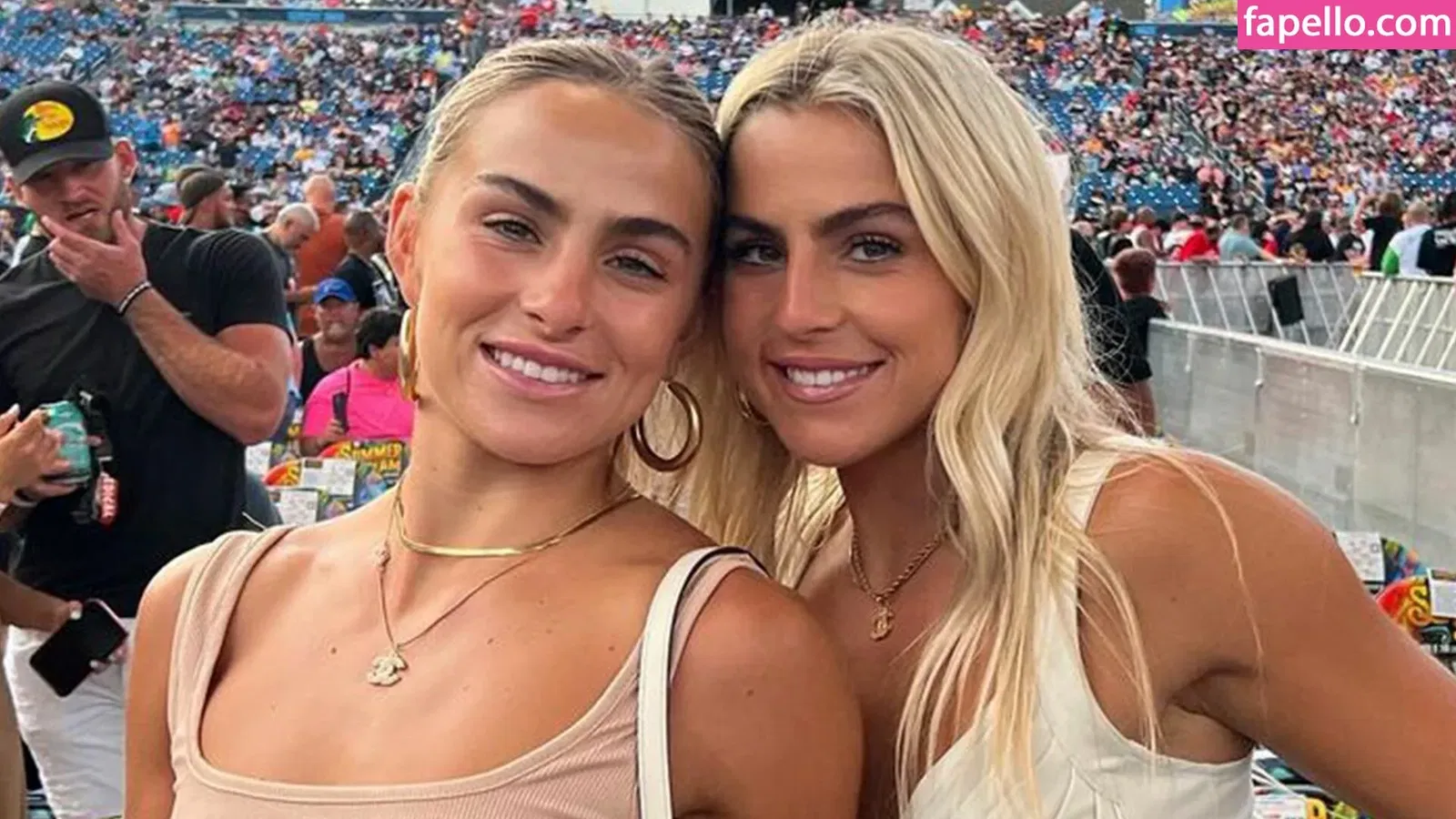 Cavinder Twins Onlyfans Photo Gallery 