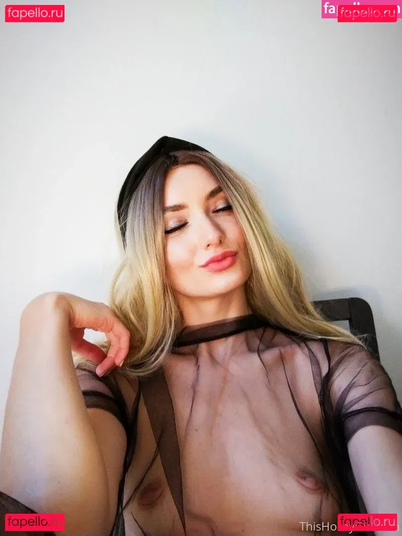 thishornygirl Onlyfans Photo Gallery 