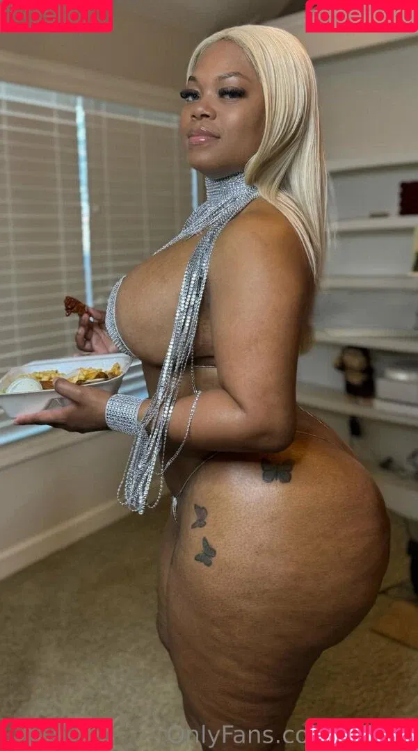 judylaw100 Onlyfans Photo Gallery 