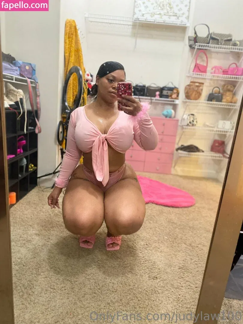 judylaw100 Onlyfans Photo Gallery 
