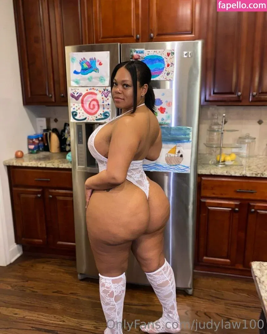 judylaw100 Onlyfans Photo Gallery 