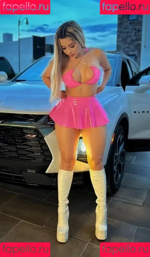 alemiarojas Onlyfans Photo Gallery 