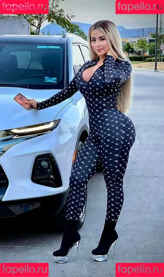alemiarojas Onlyfans Photo Gallery 