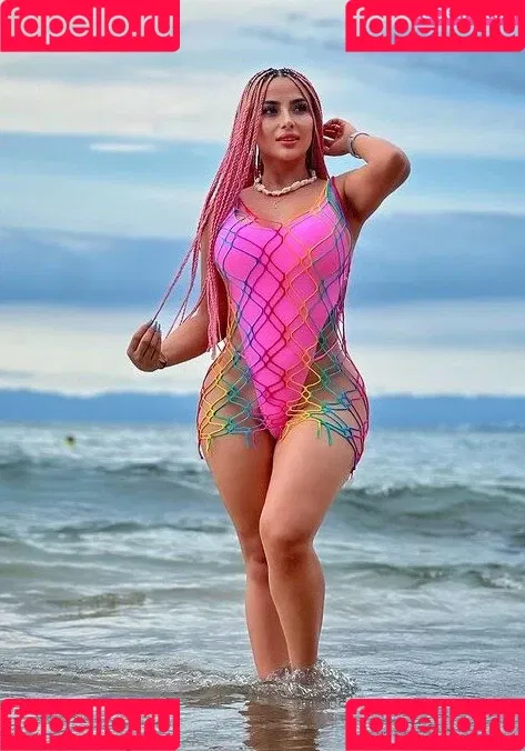 alemiarojas Onlyfans Photo Gallery 