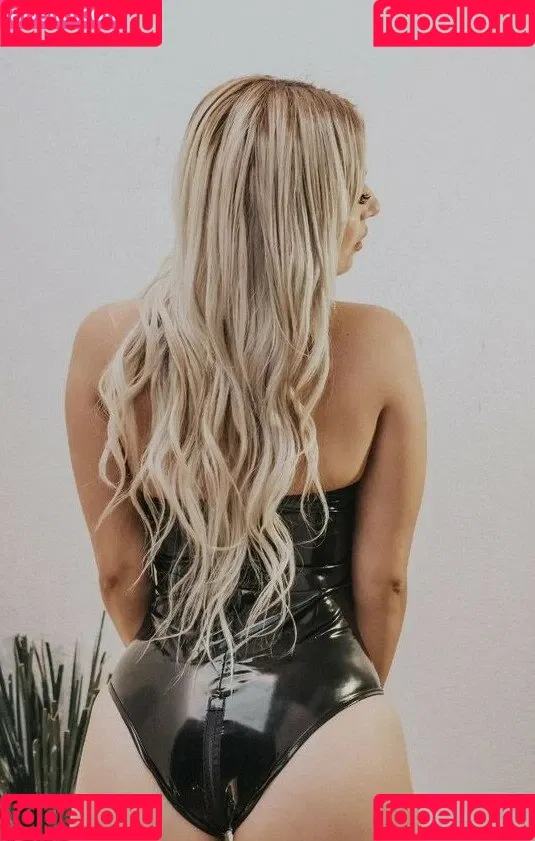 alemiarojas Onlyfans Photo Gallery 