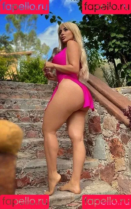 alemiarojas Onlyfans Photo Gallery 