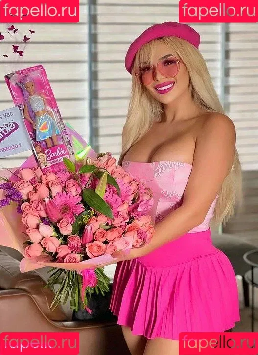 alemiarojas Onlyfans Photo Gallery 