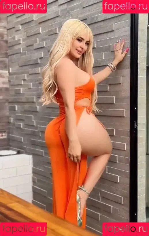 alemiarojas Onlyfans Photo Gallery 