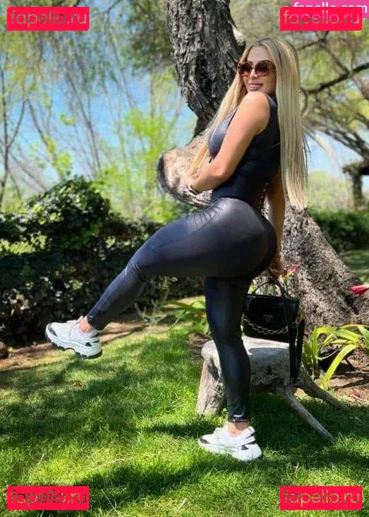 alemiarojas Onlyfans Photo Gallery 