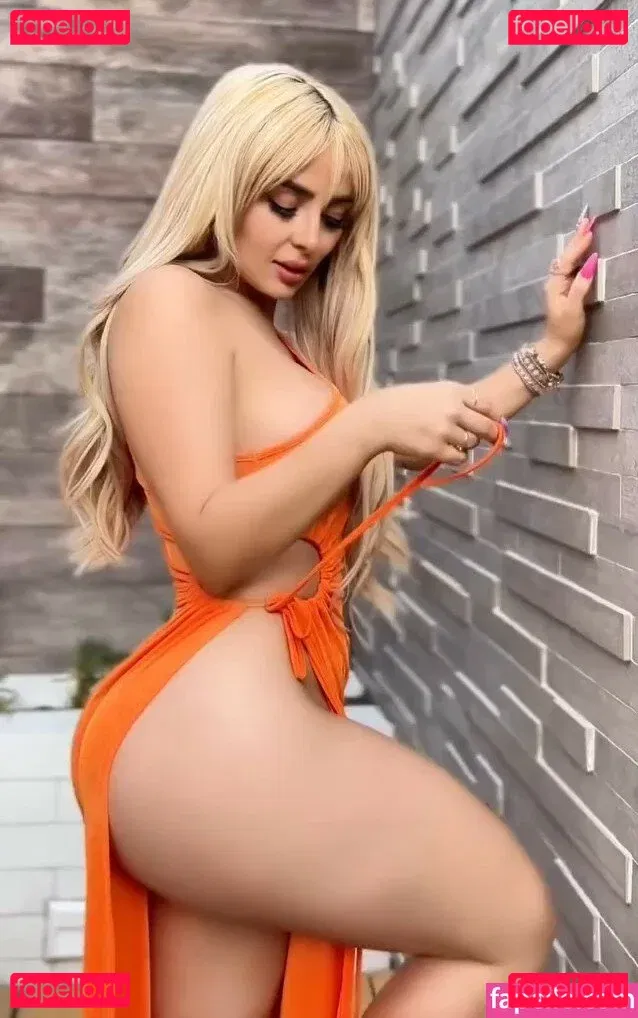 alemiarojas Onlyfans Photo Gallery 