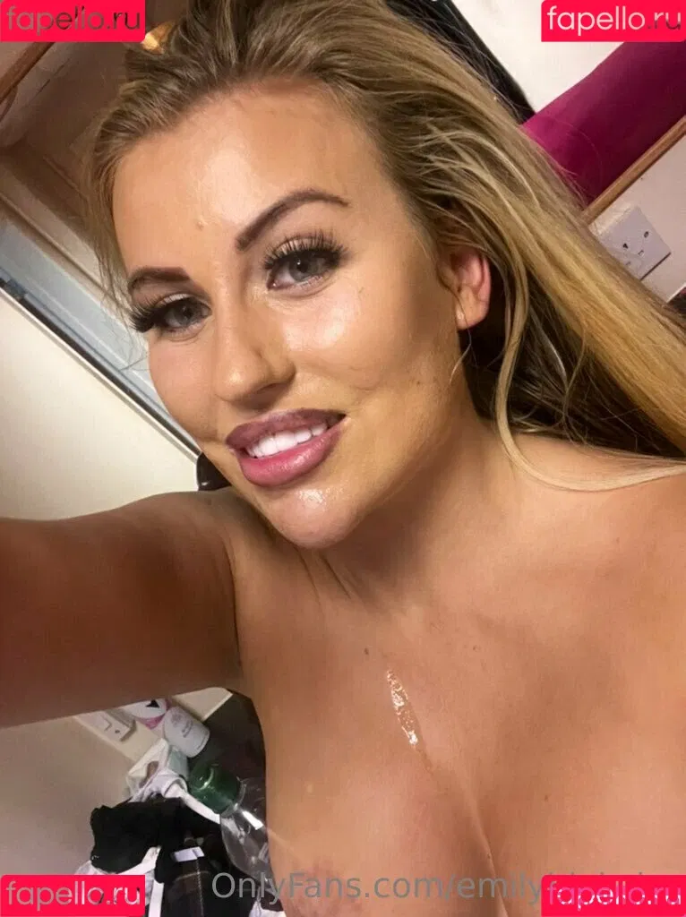 emilyblakebs Onlyfans Photo Gallery 