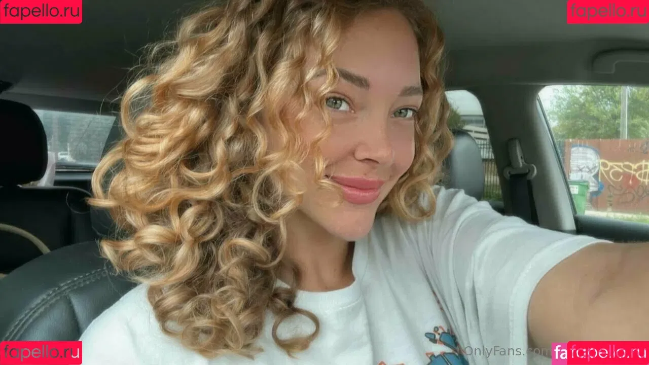 thesaraames Onlyfans Photo Gallery 