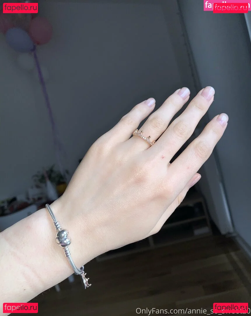 annie_so_sweet Onlyfans Photo Gallery 