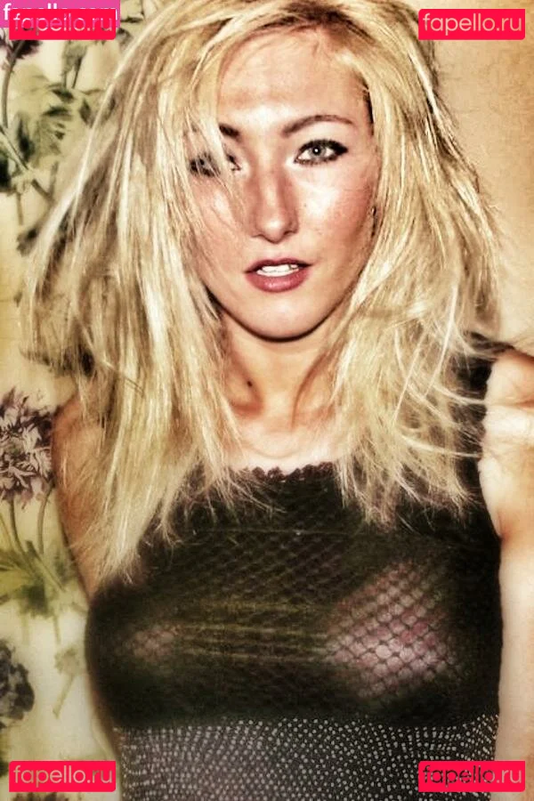 Stevie Louise Dent Onlyfans Photo Gallery 