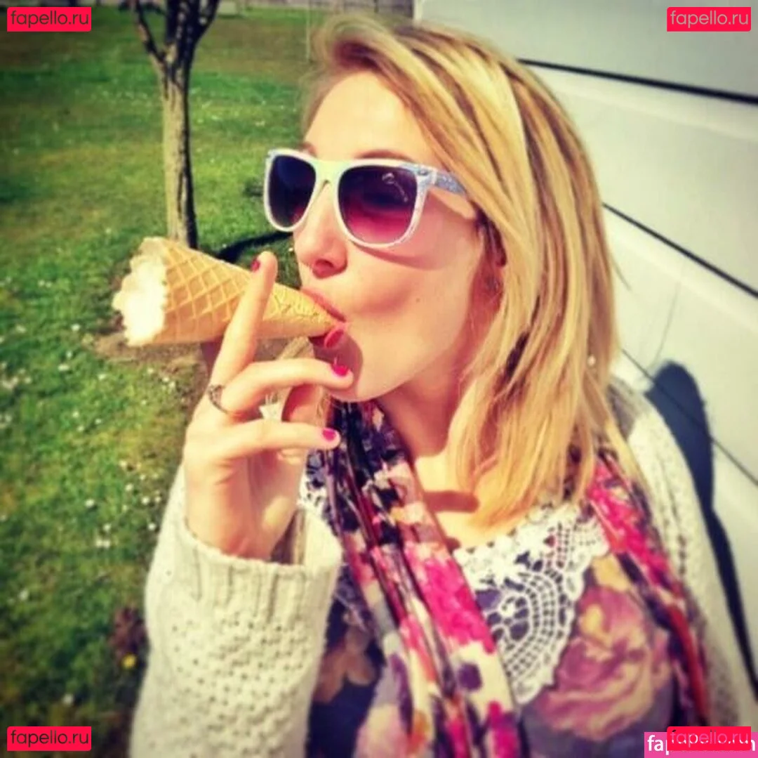 Stevie Louise Dent Onlyfans Photo Gallery 