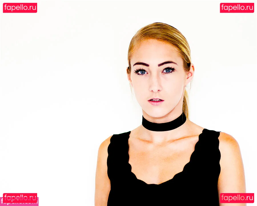 Stevie Louise Dent Onlyfans Photo Gallery 