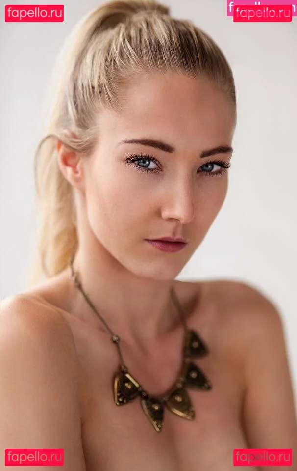 Stevie Louise Dent Onlyfans Photo Gallery 