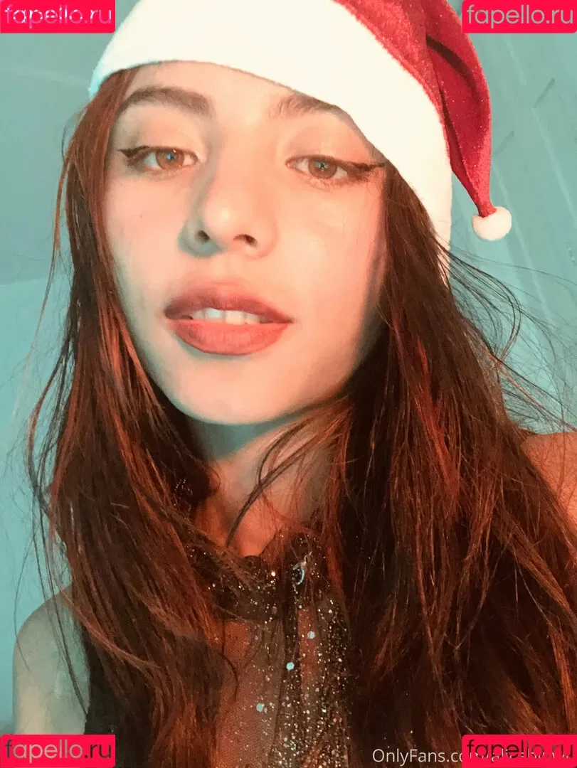 alicebluwu Onlyfans Photo Gallery 