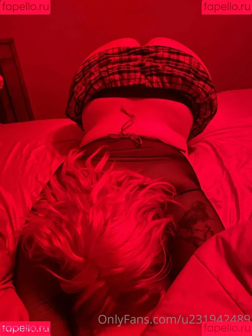 poison.bath_fairy Onlyfans Photo Gallery 